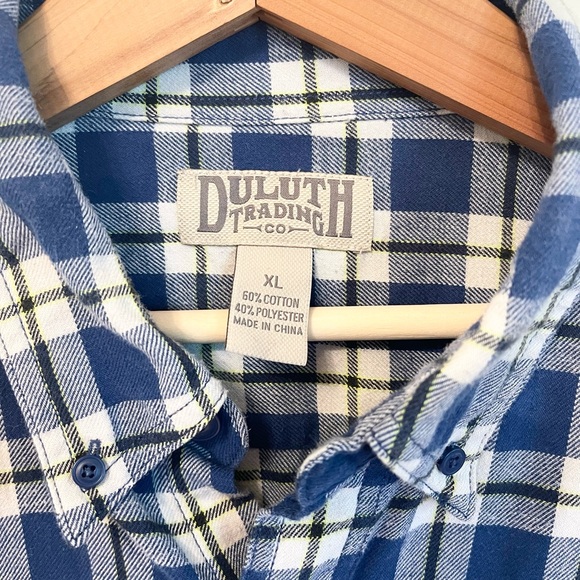 Duluth Trading Company Men’s Long Sleeve Flannel Button Down Shirt Size XL - Picture 2 of 5